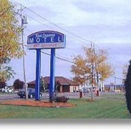 Four Seasons Motel Malone Bagian luar foto